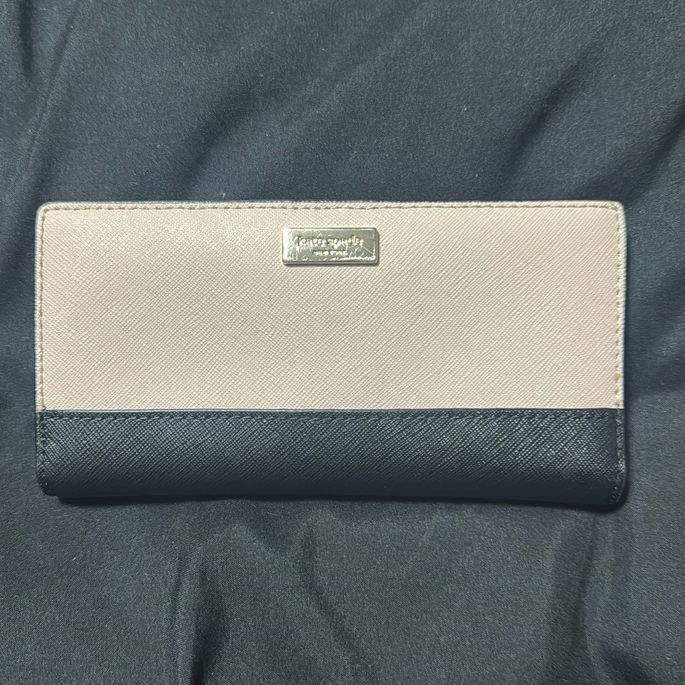 Kate Spade NY Laurel Stacy Wallet